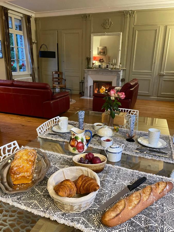 Bed and Breakfast Le Logis D'Anne-Sophie Chuignolles Exterior foto