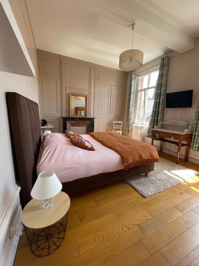 Bed and Breakfast Le Logis D'Anne-Sophie Chuignolles Exterior foto